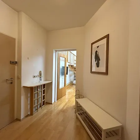 Apartment Stayroom - D19 *